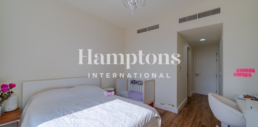 Apartment i Dubai South (Dubai World Central), Dubai, UAE 2 soveværelser, 120.949 kvm № 651021