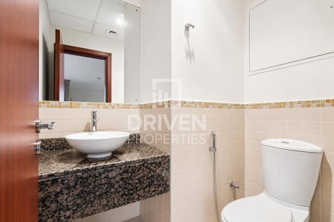 Müüa korter asukohaga Jumeirah Beach Residence, Dubai, AÜE: 2 magamistoaga, 134.71 m² Nr 741833 - pilt 15