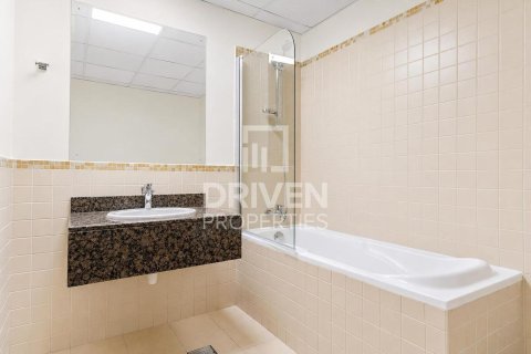 Müüa korter asukohaga Jumeirah Beach Residence, Dubai, AÜE: 2 magamistoaga, 134.71 m² Nr 741833 - pilt 14