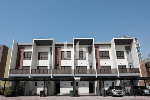 Σπίτι σε Jumeirah Village Triangle, Dubai, ΗΑΕ 4 υπνοδωμάτια, 325 τ.μ. Αρ. 645389 - φωτογραφία 5