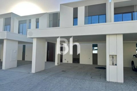 Dubai, संयुक्त अरब अमीरात में विला, 3 बेडरूम, 178 वर्ग मीटर, संख्या 645392 - फ़ोटो 1