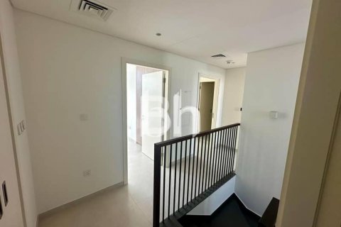 Dubai, संयुक्त अरब अमीरात में विला, 3 बेडरूम, 178 वर्ग मीटर, संख्या 645392 - फ़ोटो 4