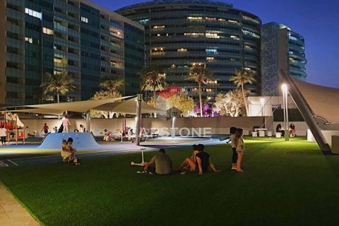 Apartament në Al Raha Beach, Abu Dhabi, Emiratet e Bashkuara Arabe 2 dhoma gjumi, 144 m2. № 604466 - Foto 2