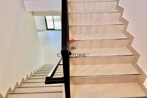 Townhouse di Khalifa City, Abu Dhabi, UEA 3 kamar tidur, 153 m2 nomor 604587 - foto 15