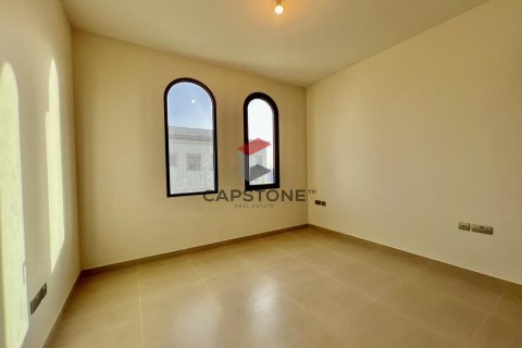 Townhouse di Khalifa City, Abu Dhabi, UEA 3 kamar tidur, 153 m2 nomor 604587 - foto 17