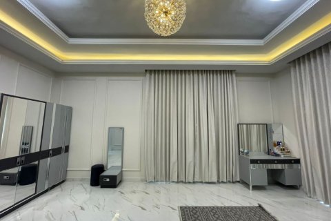 Villa à vendre à  Ras Al Khaimah, EAU 6 chambres, 929 m2 № 734671 - photo 5