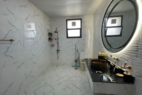 Villa à vendre à  Ras Al Khaimah, EAU 6 chambres, 929 m2 № 734671 - photo 6