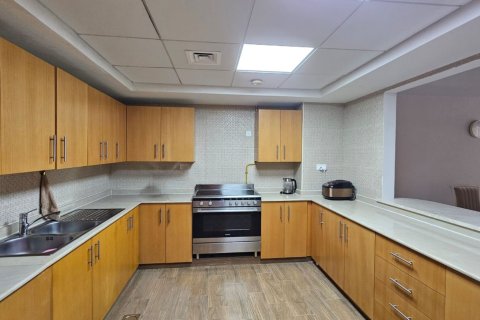Városi lakóépület itt: Ras Al Khaimah, EAE, 4 hálószoba, 376 m², azonosító: 734670 - fénykép 20