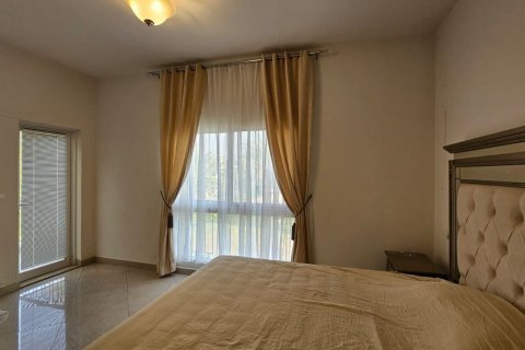 Városi lakóépület itt: Ras Al Khaimah, EAE, 4 hálószoba, 376 m², azonosító: 734670 - fénykép 7