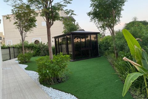 Huvila Mudon, Dubai, Arabiemiraatit 4 makuuhuonetta, 574 m2 № 704150 - kuva 26