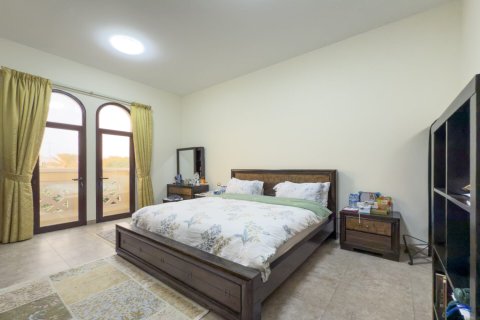 Huvila Mudon, Dubai, Arabiemiraatit 4 makuuhuonetta, 574 m2 № 704150 - kuva 21