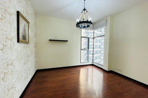 Apartment in Jumeirah Lake Towers, Dubai, UAE 1 bedroom, 92 sq.m. № 704147 - photo 7