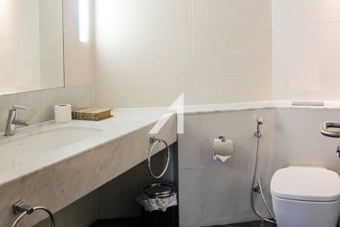 Appartamento in affitto a DIFC, Dubai, EAU 1 camera, 73.7 mq. № 652683 - foto 9