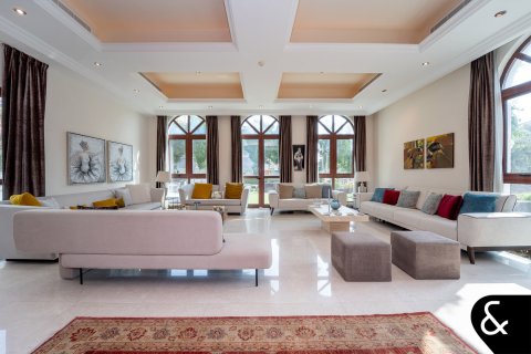 Villa in vendita a Jumeirah Golf Estates, Dubai, EAU 5 camere da letto, 929 mq. № 688740 - foto 14