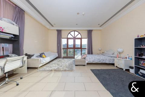 Villa sa Jumeirah Golf Estates, Dubai, UAE 5 silid-tulugan, 929 sq.m. № 688740 - larawan 15