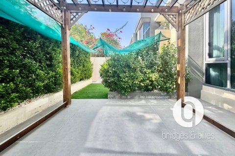 Willa na sprzedaż w Dubai Hills Estate, Dubai, ZEA 4 sypialnie, 201 mkw., nr 700468 - zdjęcie 16