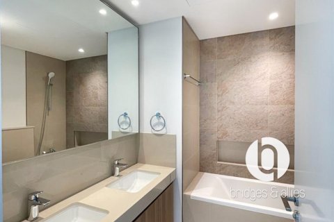 Apartment in Downtown Dubai (Downtown Burj Dubai), UAE 2 bedrooms, 112 sq.m. № 700465 - photo 10
