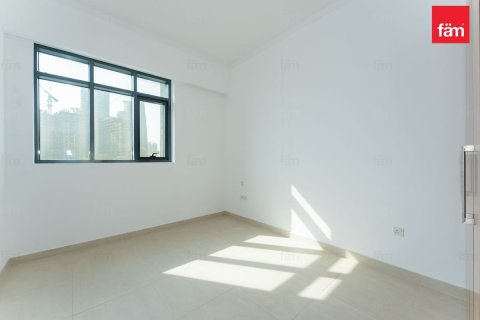 Apartment til leje i The Hills, Dubai, UAE 2 soveværelser, 119.3 kvm № 646710 - foto 7