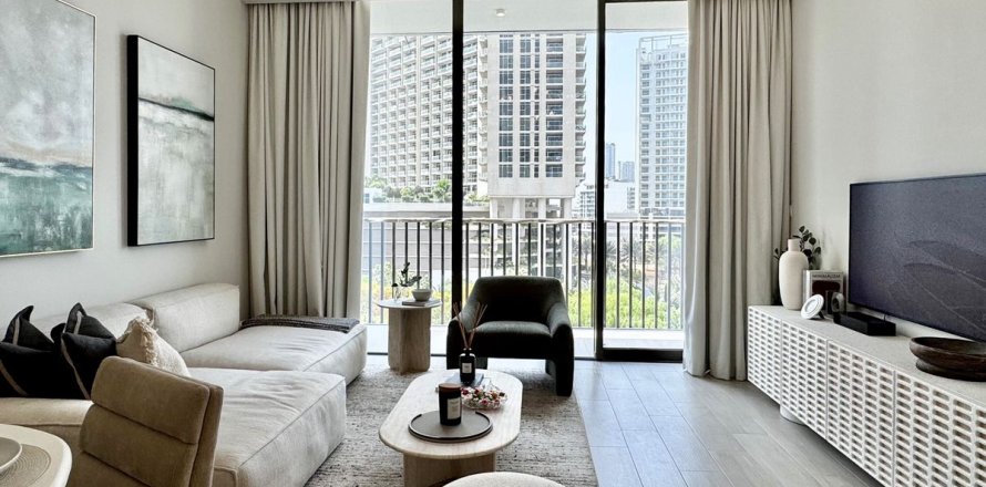 Dubai、UAEにあるマンション 1ベッドルーム、77.9 m2 No646708