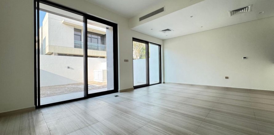 Adosado en Dubai, EAU 3 dormitorios, 138 m² № 646712