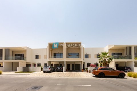 Řadový dům na Yas Island, Abu Dhabi, SAE 3 ložnice, 308 m² Č.: 594837 - fotografie 1