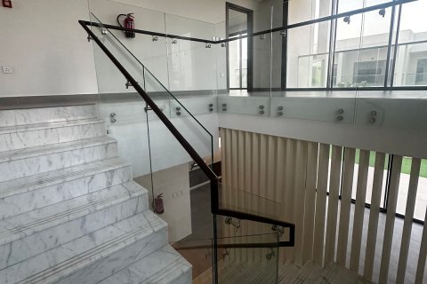 Řadový dům na Yas Island, Abu Dhabi, SAE 3 ložnice, 308 m² Č.: 594837 - fotografie 9