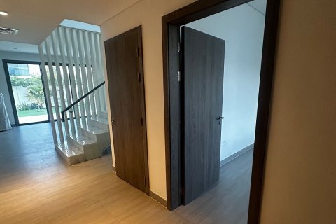 Řadový dům na Yas Island, Abu Dhabi, SAE 3 ložnice, 308 m² Č.: 594837 - fotografie 8