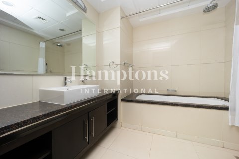 Huoneisto Dubai Marina, Dubai, Arabiemiraatit 3 makuuhuonetta, 276.82028201 m2 № 651072 - kuva 4
