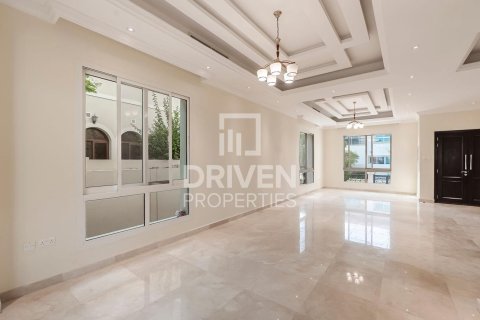 Villa à louer à The Villa, Dubai, EAU 5 chambres, 555 m2 № 757324 - photo 3