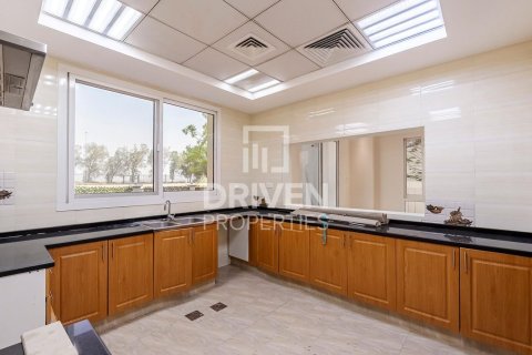 Villa à louer à The Villa, Dubai, EAU 5 chambres, 555 m2 № 757324 - photo 14