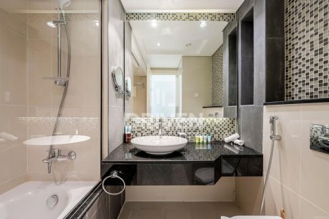 Apartmán v Downtown Dubai (Downtown Burj Dubai), Dubai, SAE 3 spálne, 164.44 m2 č. 757328 - Fotografia 18