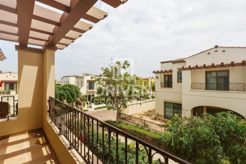 Βίλα σε Mirdif, Dubai, ΗΑΕ 3 υπνοδωμάτια, 267 τ.μ. Αρ. 757327 - φωτογραφία 23