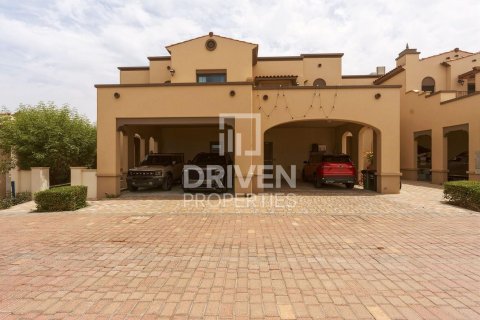 Βίλα σε Mirdif, Dubai, ΗΑΕ 3 υπνοδωμάτια, 267 τ.μ. Αρ. 757327 - φωτογραφία 27