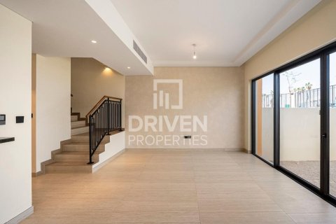 Casa urbana para arrendamento em Damac Lagoons, Dubai, EAU 4 quartos, 145.49 m2 № 757326 - foto 3