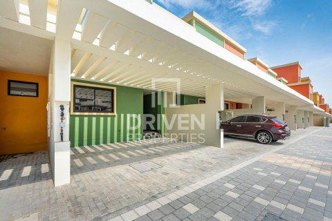 Maison de ville à Damac Lagoons, Dubai, EAU: 4 chambres, 145.49 m2 № 757326