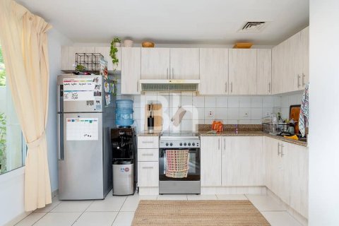 Vila v The Springs, Dubai, SAE 2 spálne, 188 m2 č. 645298 - Fotografia 6