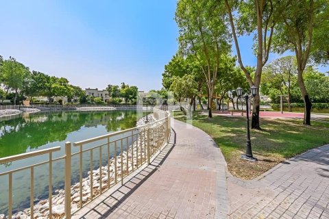 Vila v The Springs, Dubai, SAE 2 spálne, 188 m2 č. 645298 - Fotografia 15