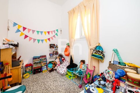 Vila v The Springs, Dubai, SAE 2 spálne, 188 m2 č. 645298 - Fotografia 10