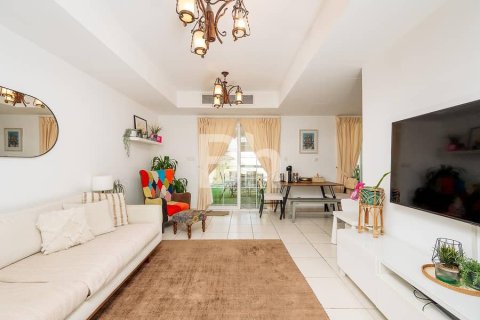Vila v The Springs, Dubai, SAE 2 spálne, 188 m2 č. 645298 - Fotografia 1