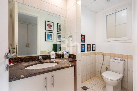 Vila v The Springs, Dubai, SAE 2 spálne, 188 m2 č. 645298 - Fotografia 11