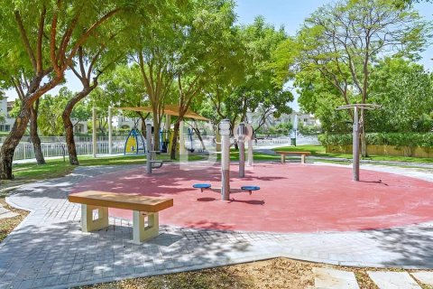 Vila v The Springs, Dubai, SAE 2 spálne, 188 m2 č. 645298 - Fotografia 17
