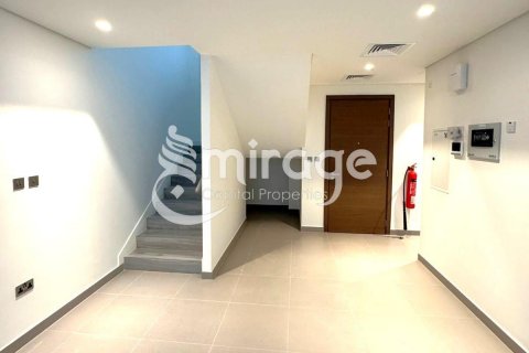 Řadový dům na Yas Island, Abu Dhabi, SAE 3 ložnice, 168.7 m² Č.: 574335 - fotografie 3