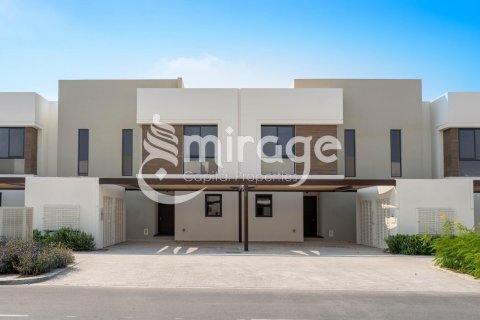 Řadový dům na Yas Island, Abu Dhabi, SAE 3 ložnice, 168.7 m² Č.: 574335 - fotografie 1