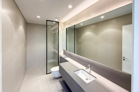 Σπίτι σε Tilal City, Sharjah, ΗΑΕ 4 υπνοδωμάτια, 247.21 τ.μ. Αρ. 749152 - φωτογραφία 18