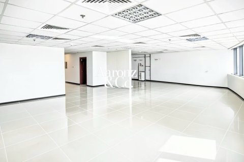 Business Bay、Dubai、UAE にあるオフィスの賃貸物件 87 m2、No690760 - 写真 3