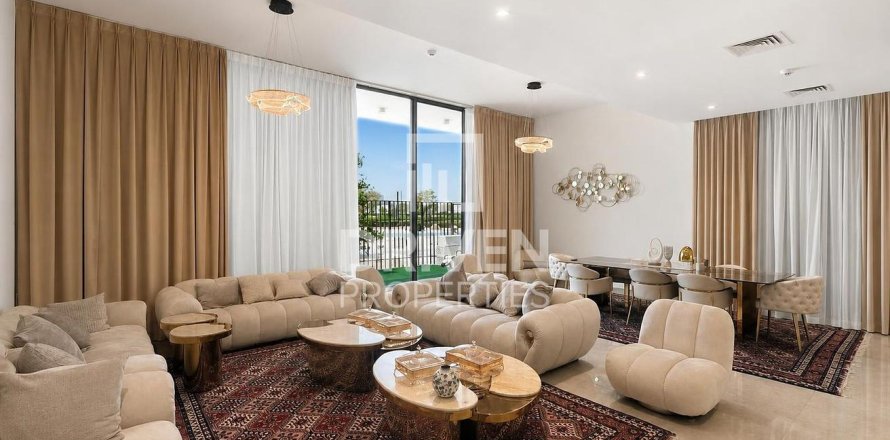 Villa a Mohammed Bin Rashid City, Dubai, EAU 4 camere da letto, 289.49 mq. № 745078