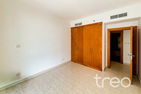 Apartamento en venta en Greens, Dubai, EAU 2 dormitorios, 123.47 m2 № 741114 - foto 6