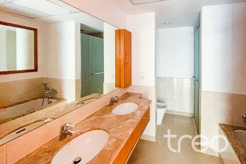 Apartamento en venta en Greens, Dubai, EAU 2 dormitorios, 123.47 m2 № 741114 - foto 14