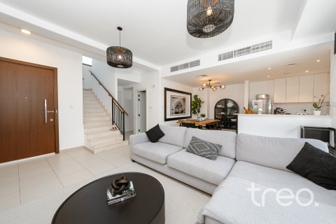 Villetta a schiera in vendita a Town Square, Dubai, EAU 3 camere da letto, 206.89 mq. № 741112 - foto 2