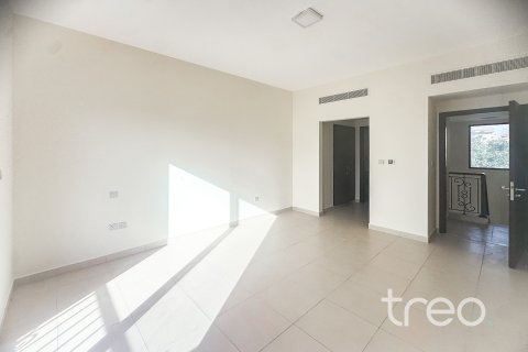 Townhouse in Reem, Dubai, UAE 3 bedrooms, 200.3 sq.m. № 741111 - photo 6